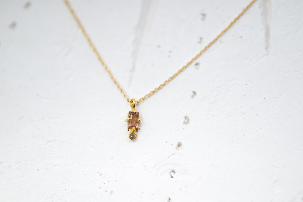 Collier Love