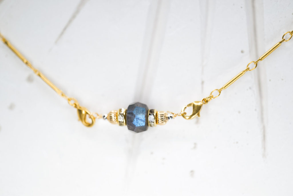 Collier Anthropology n°2